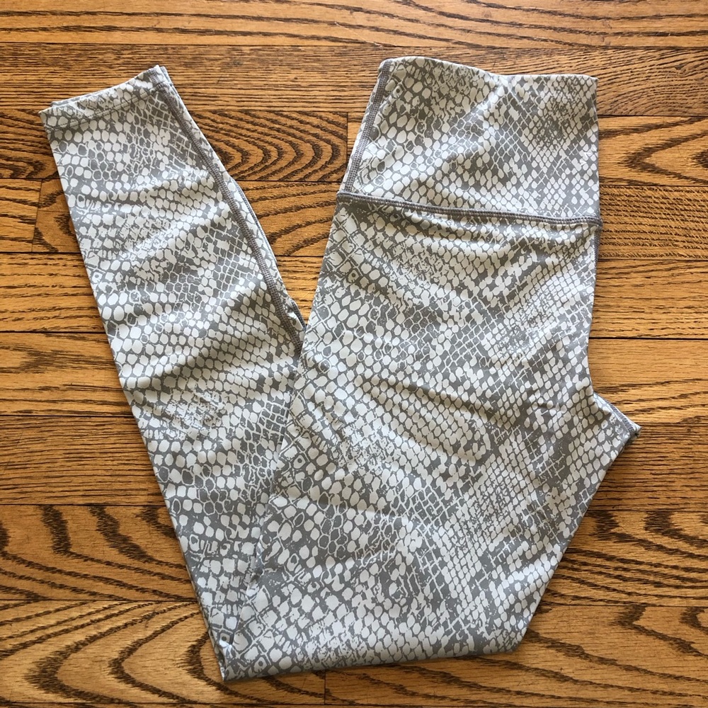 Varley Century Leggings Grey Snakeskin Print